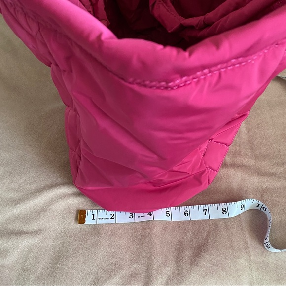 Marc Jacobs Tote - Picture 5 of 8